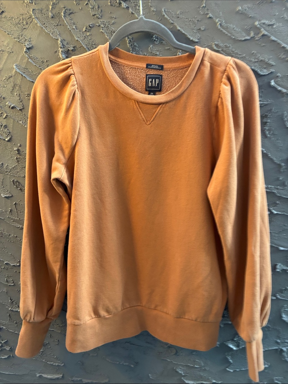 GAP Women's Puff-Sleeve Crewneck Sweatshirt - Rust Orange